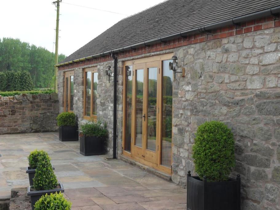 Courtside Barn, Lynn, Newport Villa Newport  Exterior photo